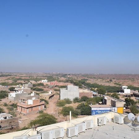 Hotel Krishna & Restaurant Pokhran Екстериор снимка